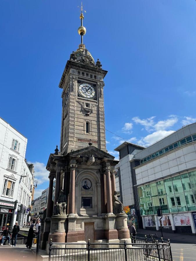 Clock Tower Retreat - Central - Seaside And Shops Brighton Exteriör bild